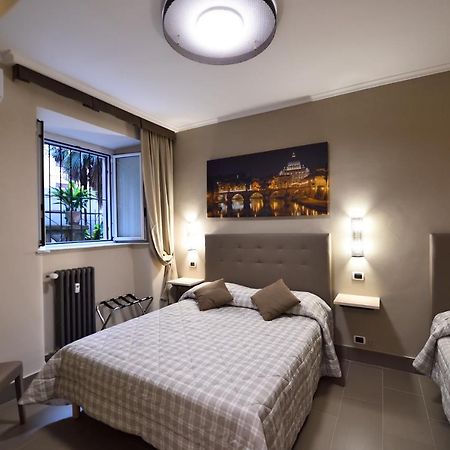 Appartement Domus Catone à Rome Extérieur photo