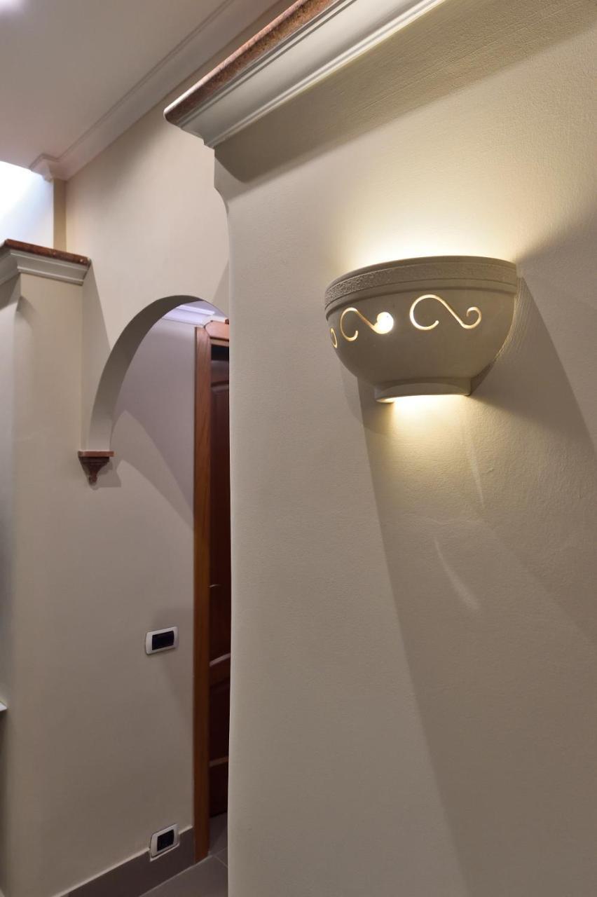 Appartement Domus Catone à Rome Extérieur photo